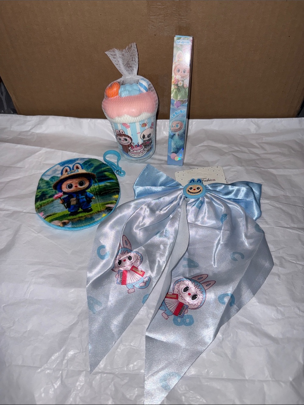 Labubu Bundle w/Squishie